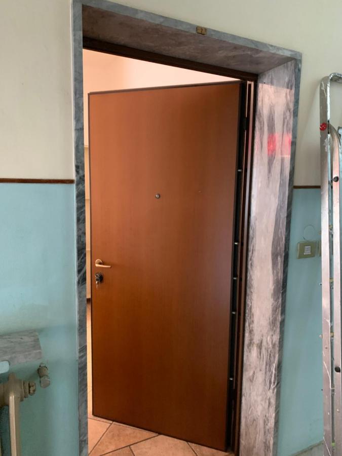 Kibilu - Via Magenta 31 Centro Citta Con Parcheggio Apartment Варезе Екстериор снимка